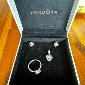 Pandora Set Pearl